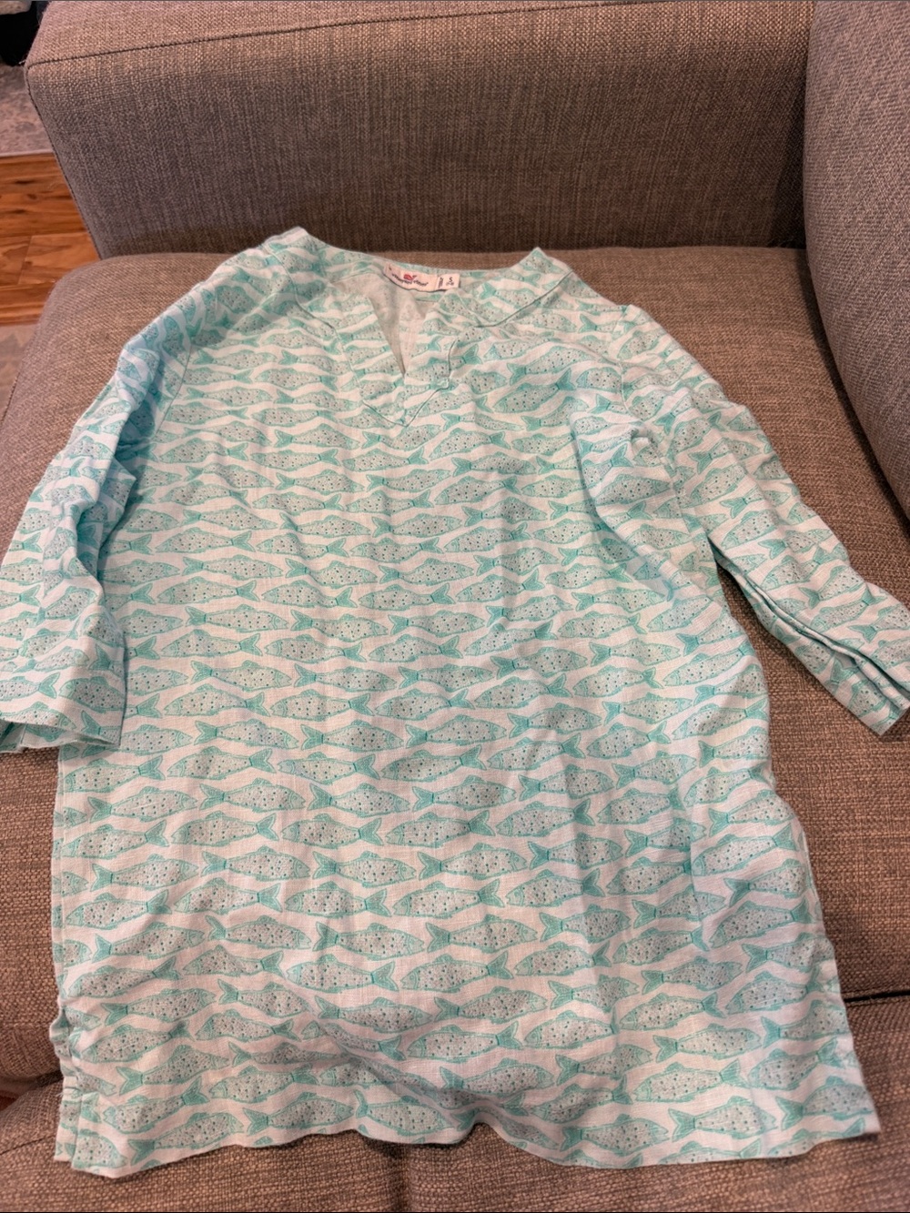 Vineyard Vines beach cover up